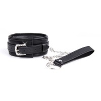 halsband met riem en zwart kussen